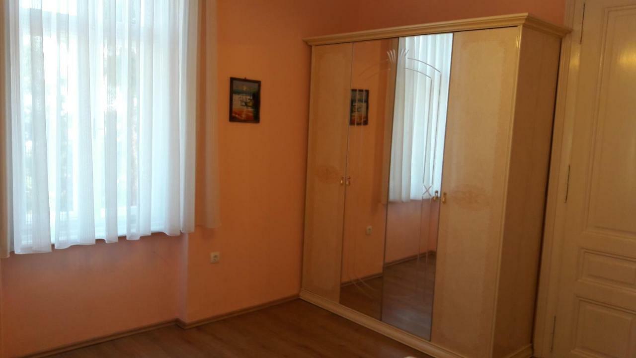 Atta Apartmán *