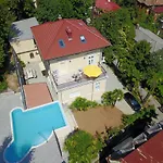 Apartments Villa Atta